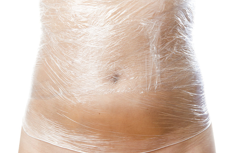 Wrapping In Plastic Wrap – THE BEST WAY TO BURN FAT, LOSE WEIGHT And DETOX YOUR BODY!