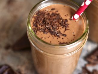 5 Delicious Low-Carb Keto Smoothie Recipes for Weight Loss