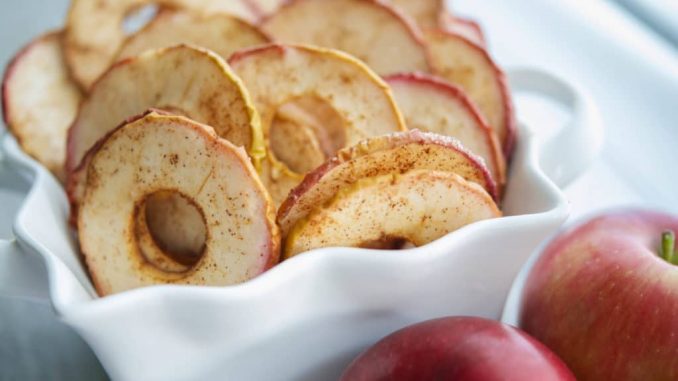 Homemade Cinnamon Apple Chips